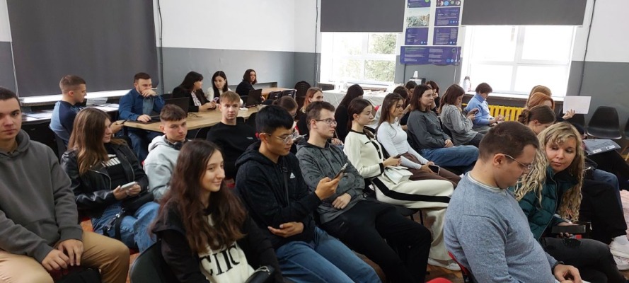 В залі OpenOffice під час доповідей учасників консорціуму