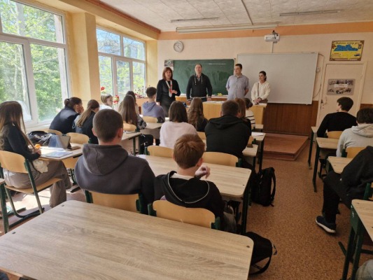 Викладачі Одеської політехніки завітали до Одеського ліцею №24