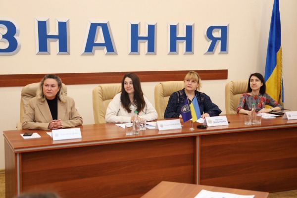 Зліва направо: Лілія Леонідова, Тетяна Мітронова, Наталія Домброван та Катерина Гусєва